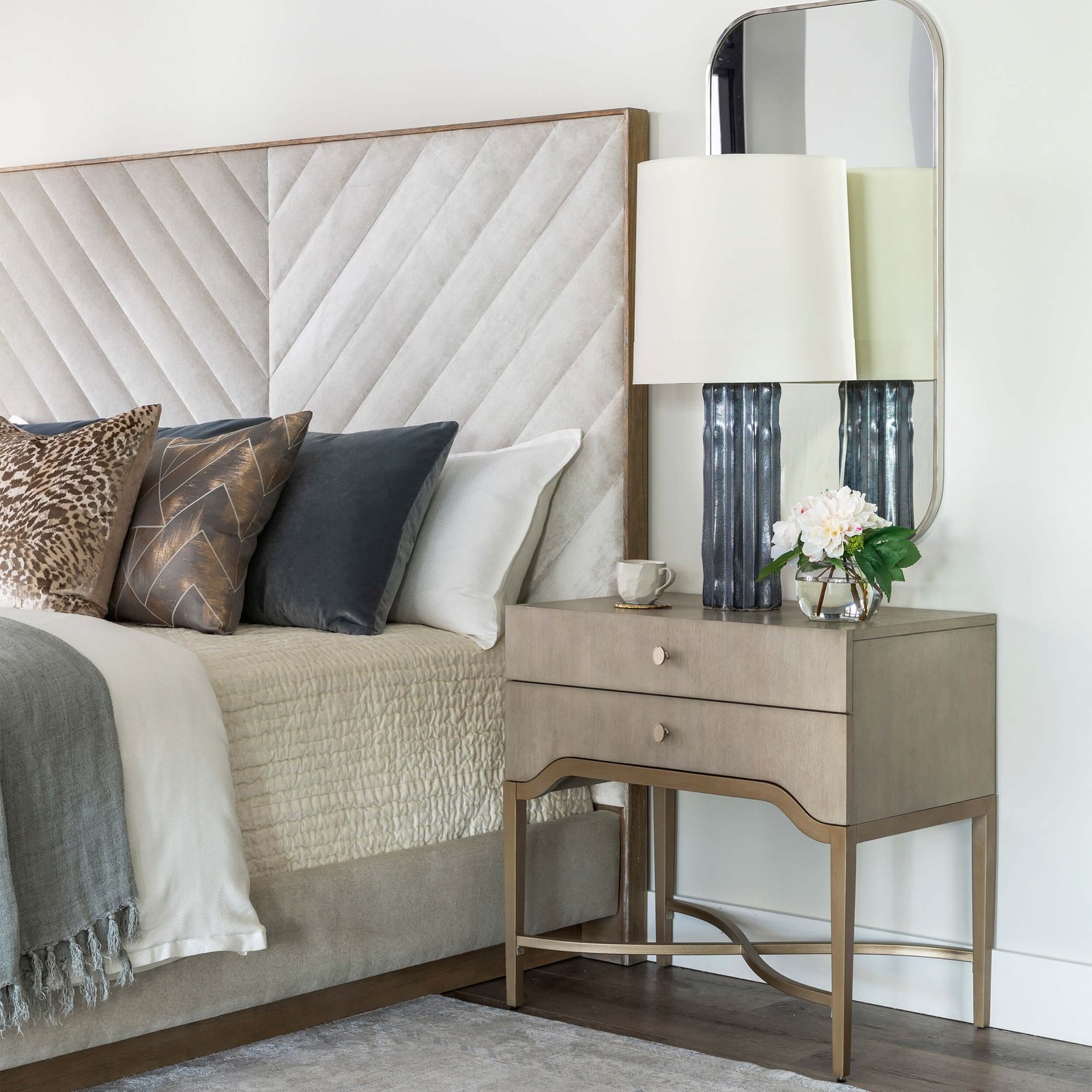 Elixir 2 Drawer Nightstand - Image 8