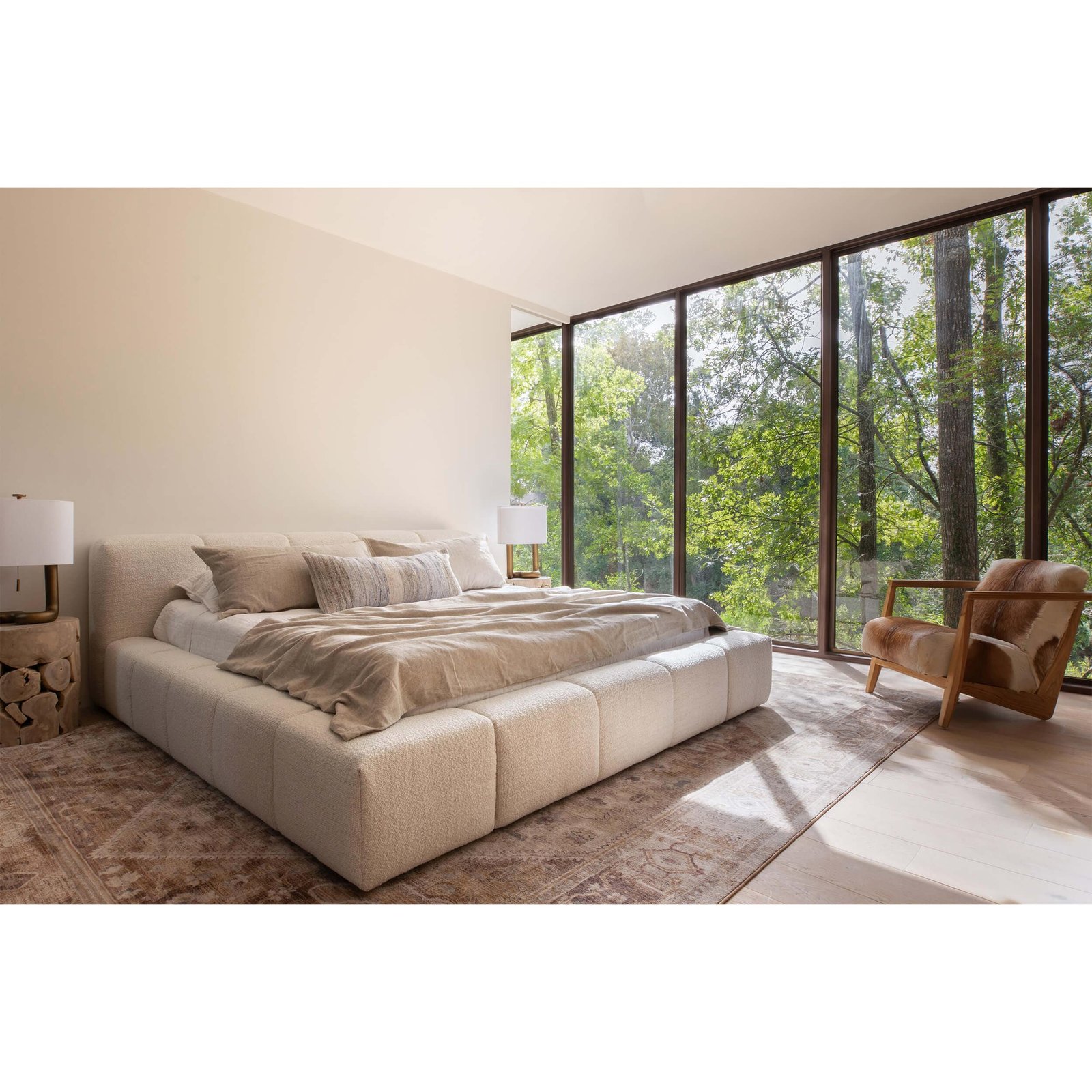 Liam Bed, Merino Pearl - Image 7